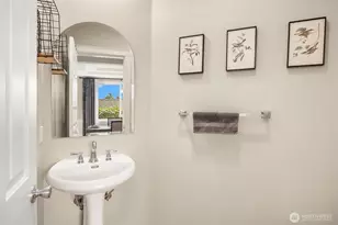 1100 N 31st St, Renton, WA 98056 - Photo 13