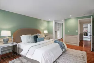 8255 SE 59th St, Mercer Island, WA 98040 - Photo 23
