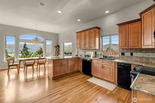 718 Briarwood Dr, East Wenatchee, WA 98802 - Photo 11