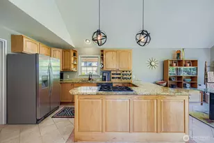 36208 SE 46th St, Fall City, WA 98024 - Photo 11