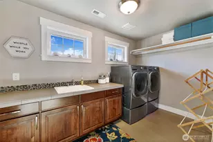4720 NE 25th St, Renton, WA 98059 - Photo 29