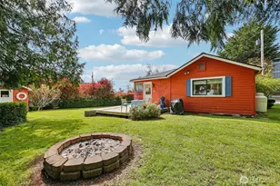 176 Maple St, Camano Island, WA 98282 - Photo 33