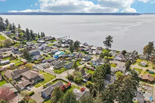 176 Maple St, Camano Island, WA 98282 - Photo 37