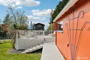 176 Maple St, Camano Island, WA 98282 - Photo 27