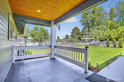 27025 14th Avenue S, Des Moines, WA 98918 - Photo 5