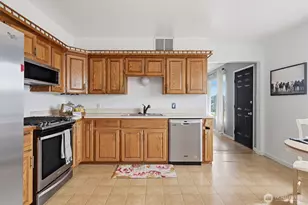 808 Judson St, Lynden, WA 98264 - Photo 9