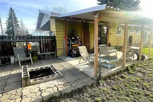 104 W 1st St, Waterville, WA 98858 - Photo 5
