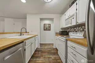 6005 Merlot Ln SE, Lacey, WA 98513 - Photo 11