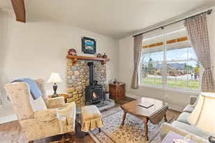 981 W Hendrickson Rd, Sequim, WA 98382 - Photo 3