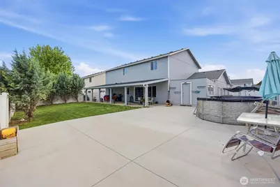 802 Willow Avenue NE, Quincy, WA 98848 - Photo 5