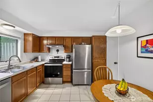 75 NW Columbia, Oak Harbor, WA 98277 - Photo 11