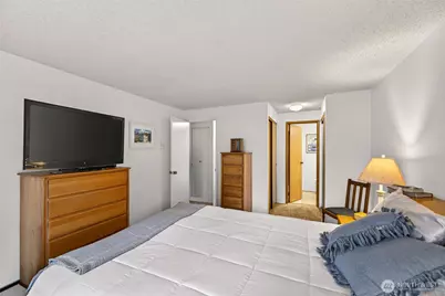 75 NW Columbia #B101, Oak Harbor, WA 98277 - Photo 17