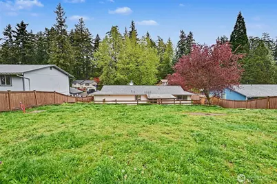 8203 181st Avenue E, Bonney Lake, WA 98391 - Photo 29