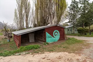 293 Barkley Rd, Manson, WA 98831 - Photo 23