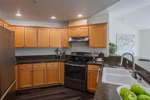 10620 221st Ln NE, Redmond, WA 98053 - Photo 15