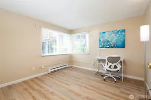 17302 NE 45th St, Redmond, WA 98052 - Photo 13