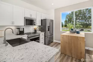 2528 160th St NE, Marysville, WA 98271 - Photo 5