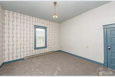 318 W 8th Street, Port Angeles, WA 98362 - Photo 39