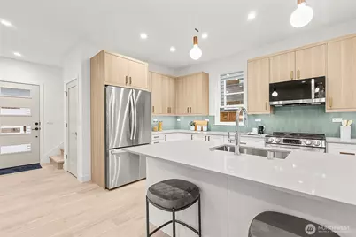3552 S Dawson Street, Seattle, WA 98118 - Photo 9