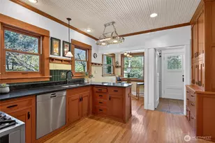 6409 Wildaire Rd SW, Lakewood, WA 98499 - Photo 9