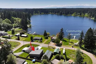 6459 Lake Shore Dr, Clinton, WA 98236 - Photo 1