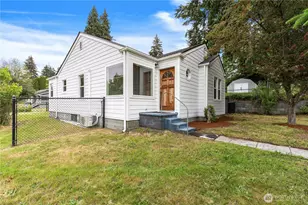 3640 W C St, Bremerton, WA 98312 - Photo 1