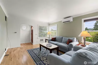3640 W C Street, Bremerton, WA 98312 - Photo 5