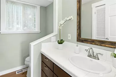 5100 Crystal Springs Drive NE, Bainbridge Island, WA 98110 - Photo 15