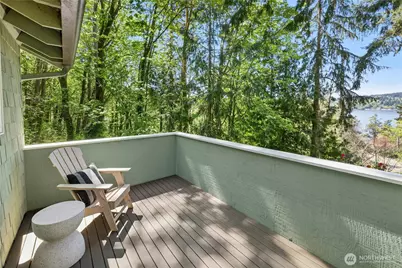 5100 Crystal Springs Drive NE, Bainbridge Island, WA 98110 - Photo 21