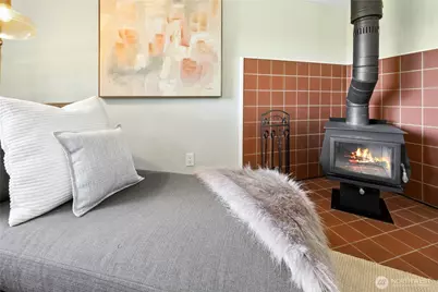 5100 Crystal Springs Drive NE, Bainbridge Island, WA 98110 - Photo 19