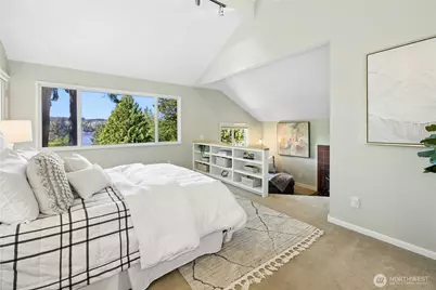5100 Crystal Springs Drive NE, Bainbridge Island, WA 98110 - Photo 17