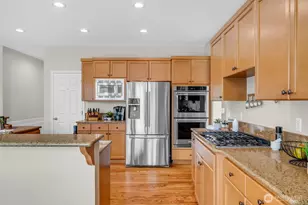 26637 SE 15th St, Sammamish, WA 98075 - Photo 15
