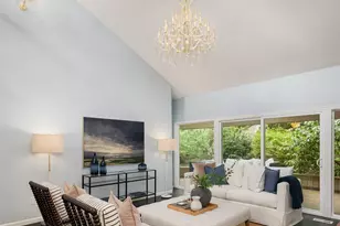 20819 NE 25th St, Sammamish, WA 98074 - Photo 9