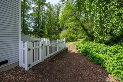 10263 NE 129th Lane, Kirkland, WA 98034 - Photo 17