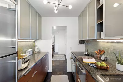 1221 Minor Avenue #610, Seattle, WA 98101 - Photo 17