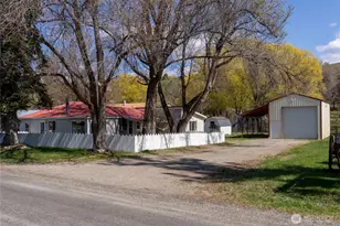 274 Corral St, Winthrop, WA 98862 - Photo 1