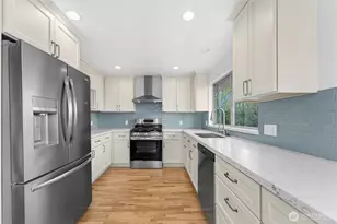 3501 W 3rd St, Anacortes, WA 98221 - Photo 7