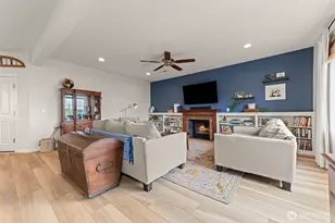 6717 Birdseye Ave NE, Lacey, WA 98516 - Photo 3