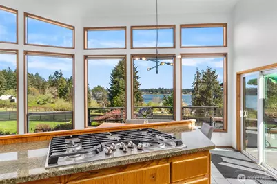 7746 Manzanita Drive NW, Olympia, WA 98502 - Photo 13