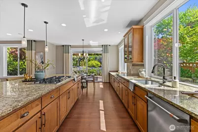 15112 101st Avenue NE, Bothell, WA 98011 - Photo 13