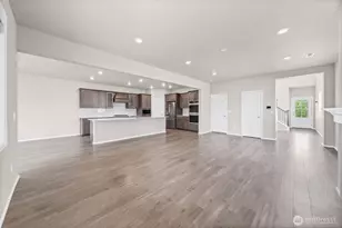 15025 Olympic Loop E, Bonney Lake, WA 98391 - Photo 9