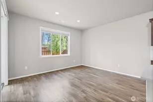 15025 Olympic Loop E, Bonney Lake, WA 98391 - Photo 19