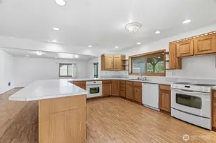 156 Williams Ave, Kelso, WA 98626 - Photo 5