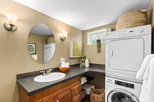 4060 39th Ave SW, Seattle, WA 98116 - Photo 29
