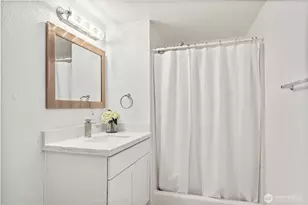 20709 NE 79th St, Redmond, WA 98053 - Photo 29