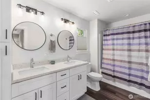 134 Blackfish Ct, Bremerton, WA 98310 - Photo 17