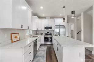 134 Blackfish Ct, Bremerton, WA 98310 - Photo 7