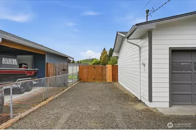 132 Green Acres Drive, Castle Rock, WA 98611 - Photo 31
