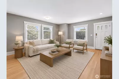 10532 Evanston Avenue N, Seattle, WA 98133 - Photo 5