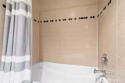 5232 California Avenue SW #C, Seattle, WA 98136 - Photo 29